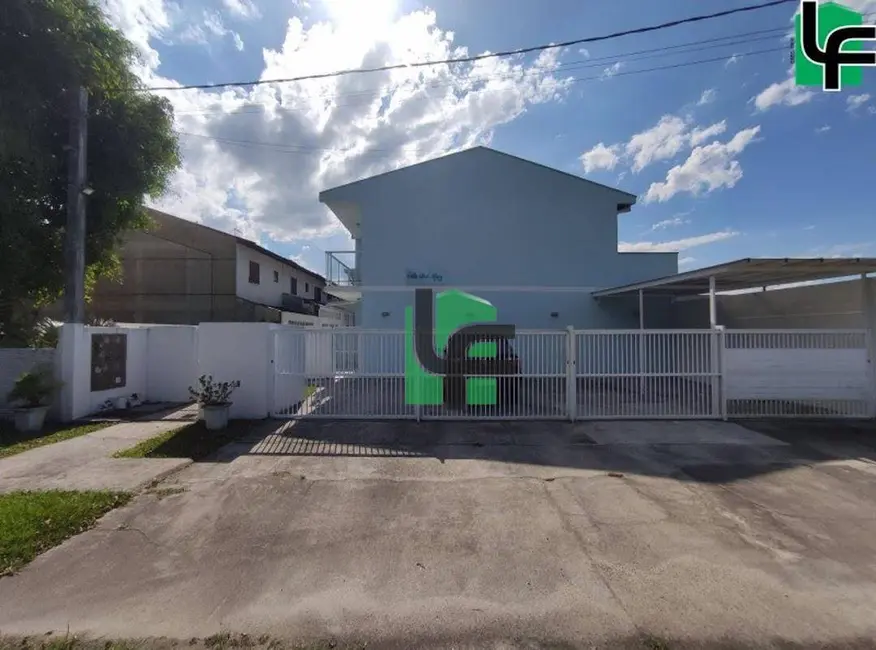 Foto 2 de Sobrado com 2 quartos à venda, 65m2 em Centro, Matinhos - PR