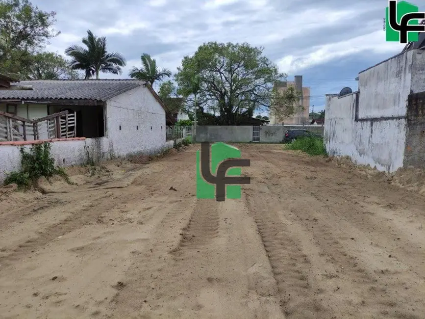 Foto 6 de Terreno / Lote à venda, 300m2 em Matinhos - PR