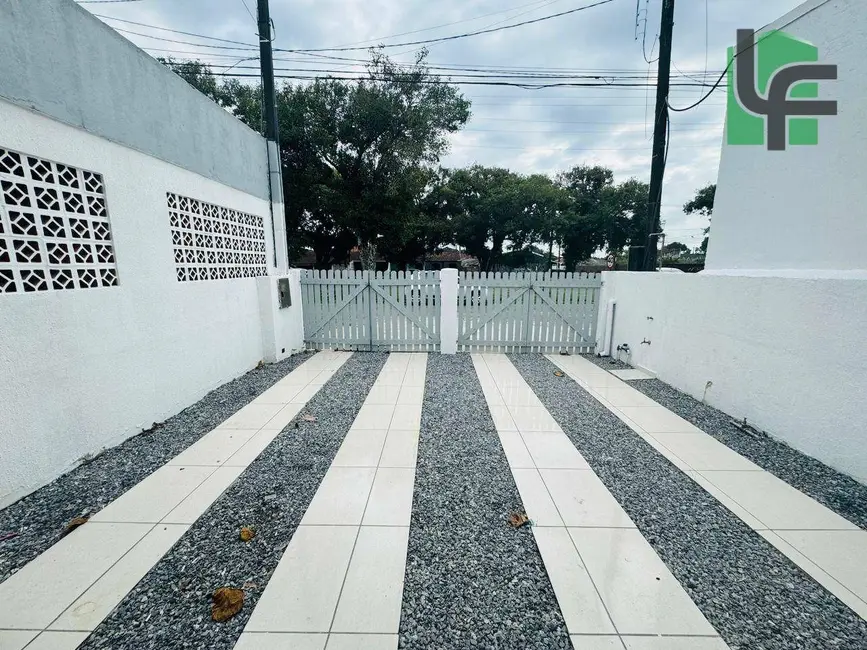 Foto 6 de Sobrado com 4 quartos à venda, 132m2 em Matinhos - PR