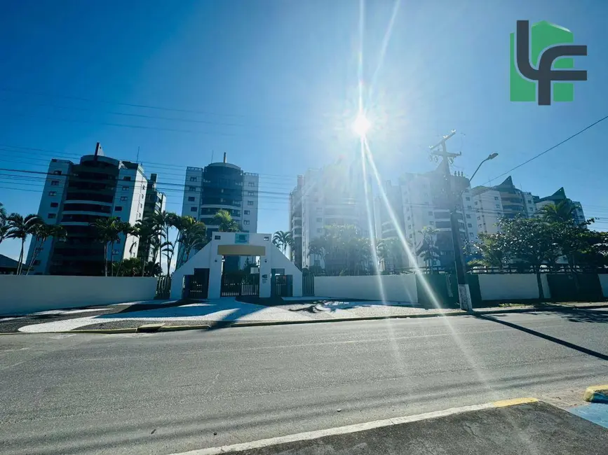 Foto 2 de Apartamento com 3 quartos à venda, 120m2 em Centro, Matinhos - PR