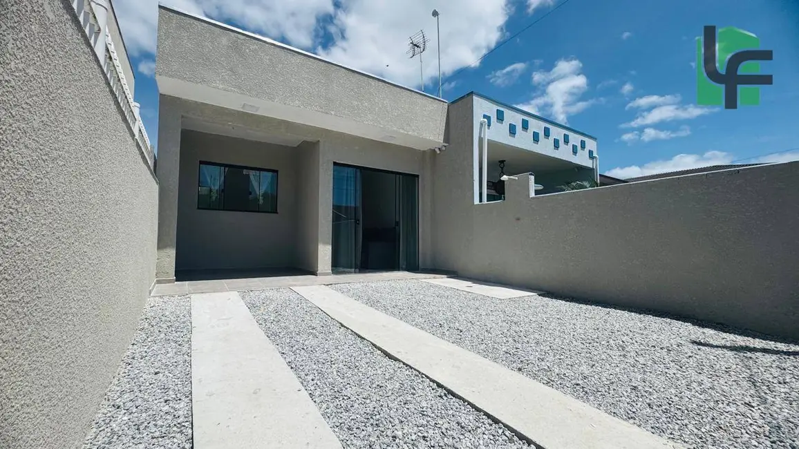 Foto 3 de Casa com 2 quartos à venda, 112m2 em Matinhos - PR