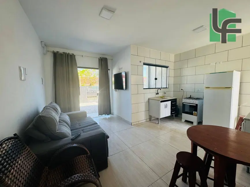 Foto 8 de Casa com 2 quartos à venda, 112m2 em Matinhos - PR