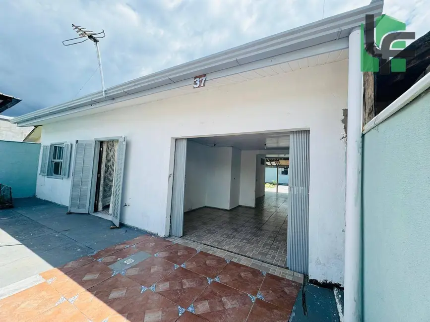 Foto 5 de Casa com 3 quartos à venda, 300m2 em Matinhos - PR