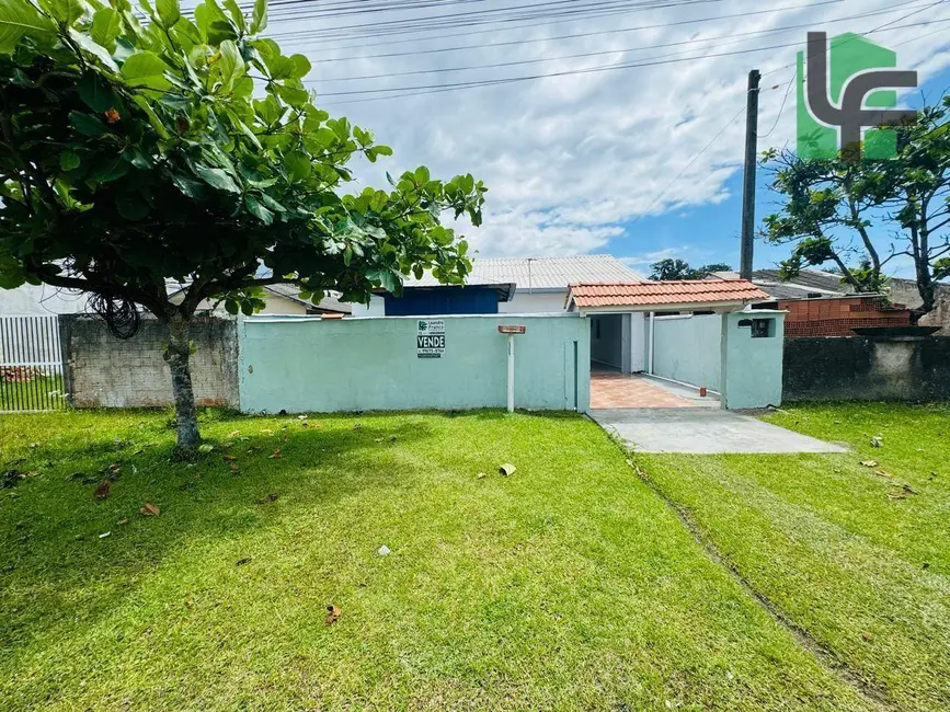 Foto 2 de Casa com 3 quartos à venda, 300m2 em Matinhos - PR