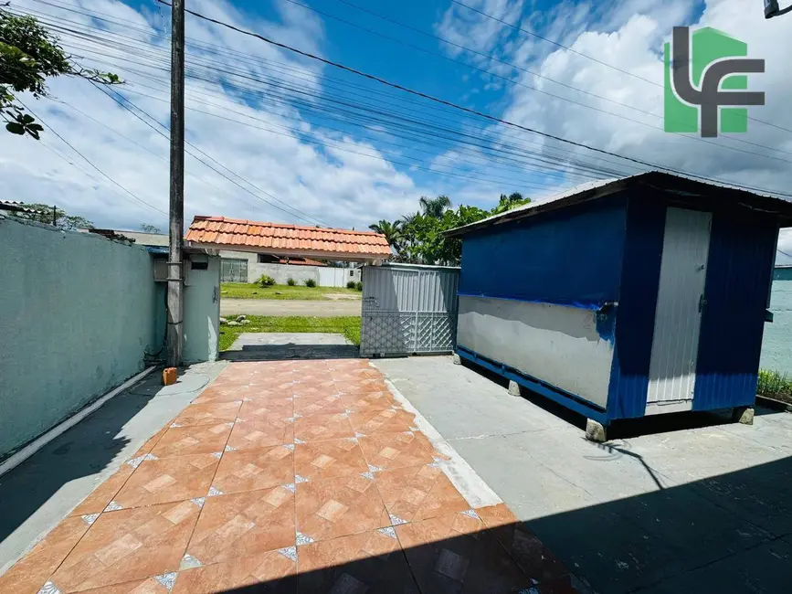 Foto 6 de Casa com 3 quartos à venda, 300m2 em Matinhos - PR