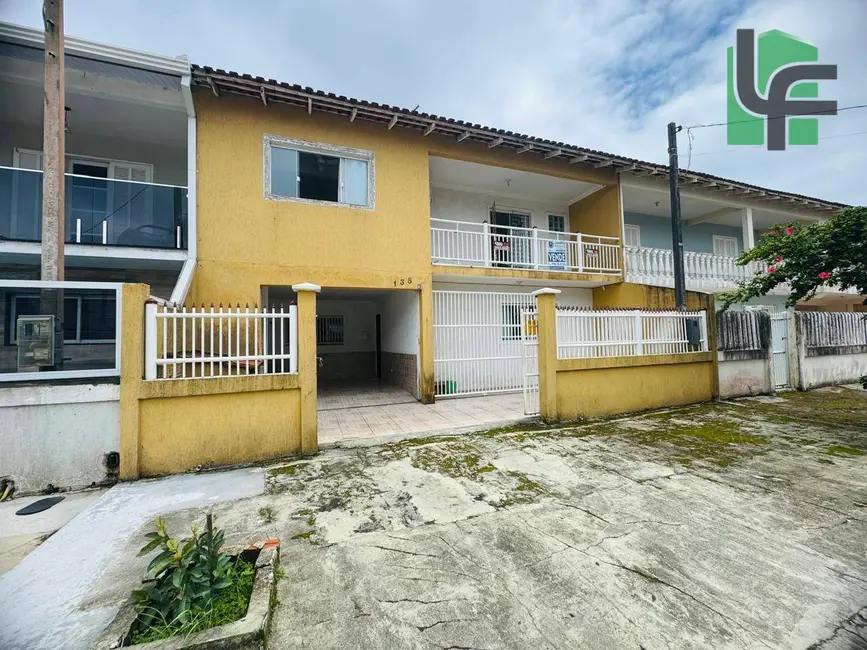 Foto 5 de Sobrado com 3 quartos à venda, 40m2 em Matinhos - PR