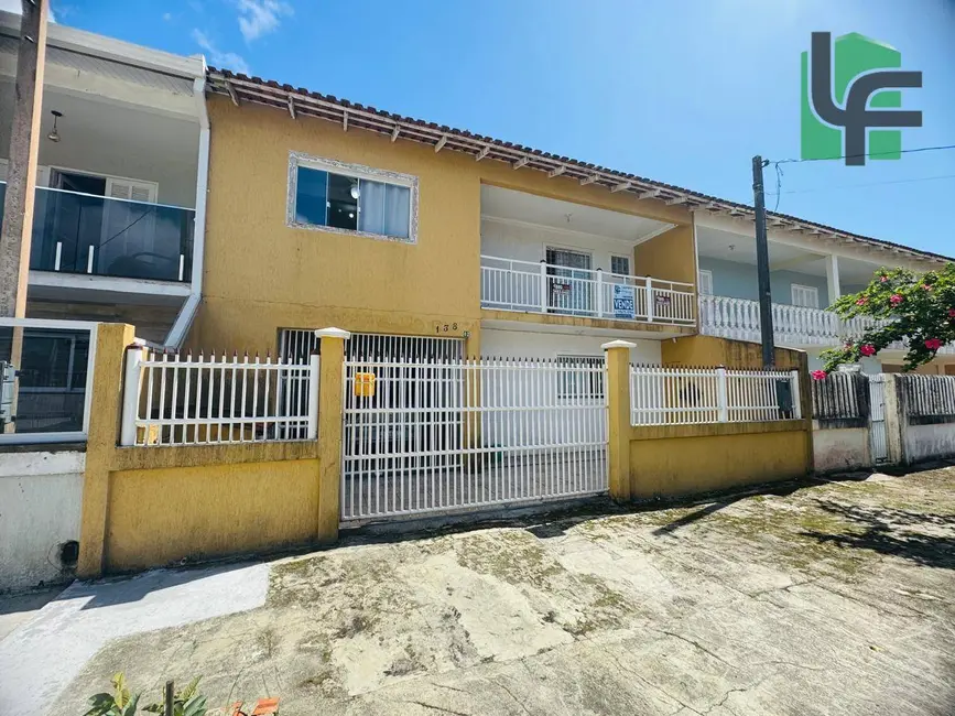 Foto 3 de Sobrado com 3 quartos à venda, 40m2 em Matinhos - PR