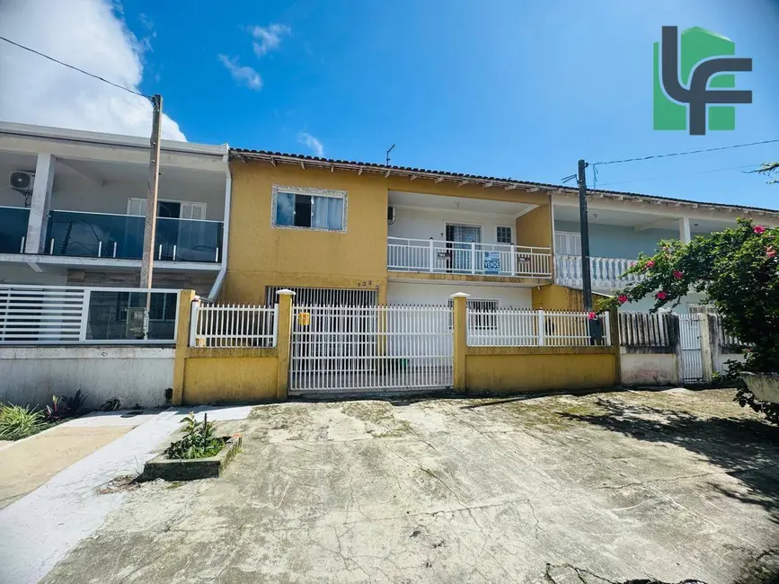 Foto 1 de Sobrado com 3 quartos à venda, 40m2 em Matinhos - PR