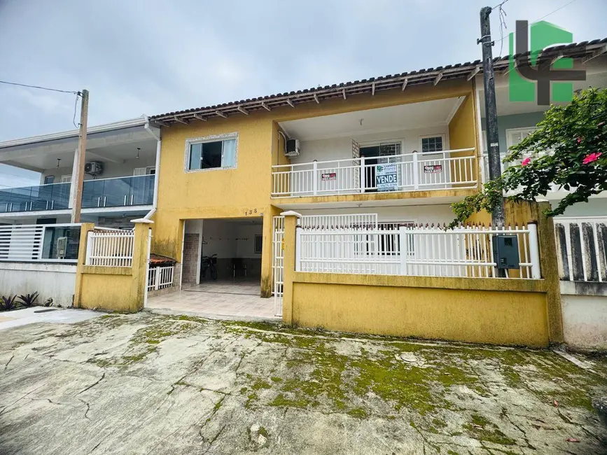 Foto 7 de Sobrado com 3 quartos à venda, 40m2 em Matinhos - PR