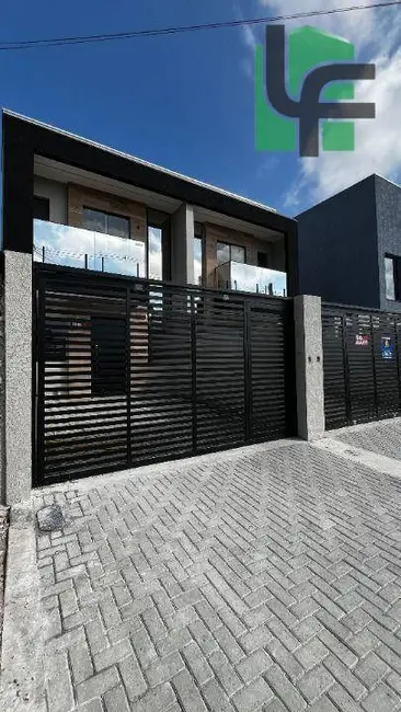 Foto 4 de Sobrado com 3 quartos à venda, 90m2 em Matinhos - PR