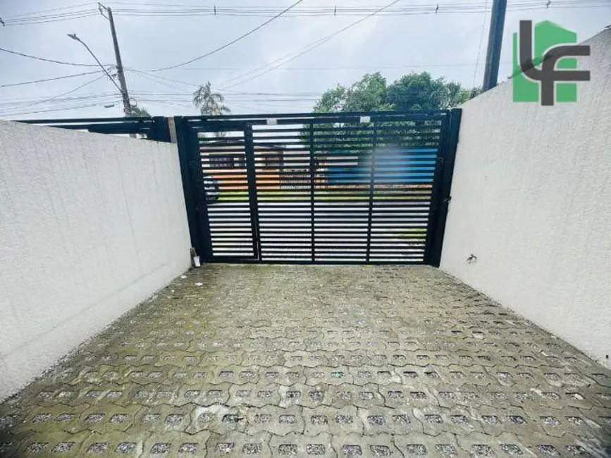 Foto 7 de Sobrado com 3 quartos à venda, 90m2 em Matinhos - PR