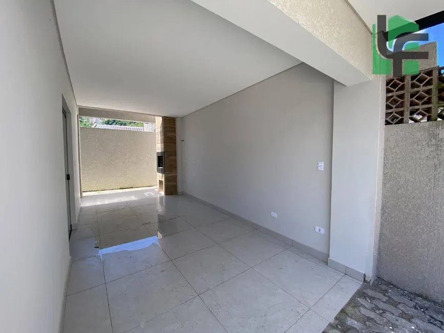 Foto 8 de Sobrado com 3 quartos à venda, 90m2 em Matinhos - PR