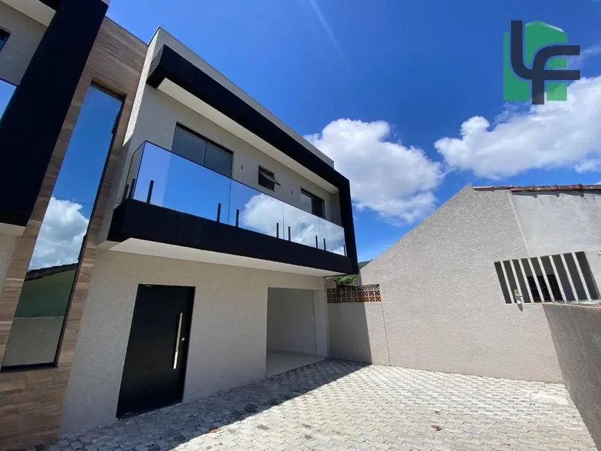 Foto 5 de Sobrado com 3 quartos à venda, 90m2 em Matinhos - PR