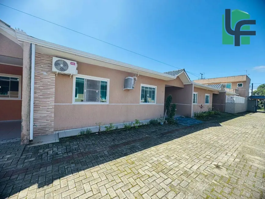 Casa com 2 quartos à venda, 129m2 em Matinhos - PR - imagem 5 Foto 5 de Casa com 2 quartos à venda, 129m2 em Matinhos - PR