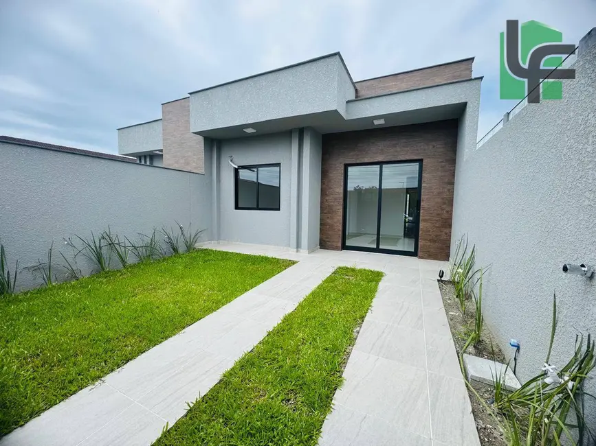 Foto 2 de Casa com 3 quartos à venda, 180m2 em Matinhos - PR
