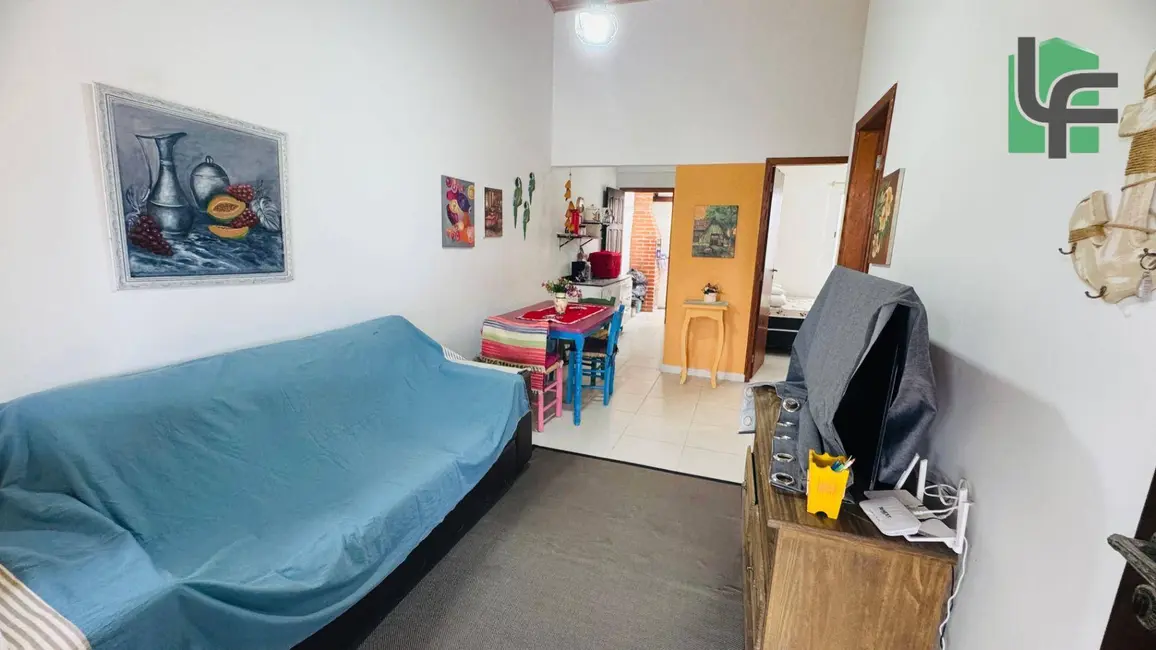 Casa com 2 quartos à venda, 83m2 em Matinhos - PR - imagem 8 Foto 8 de Casa com 2 quartos à venda, 83m2 em Matinhos - PR