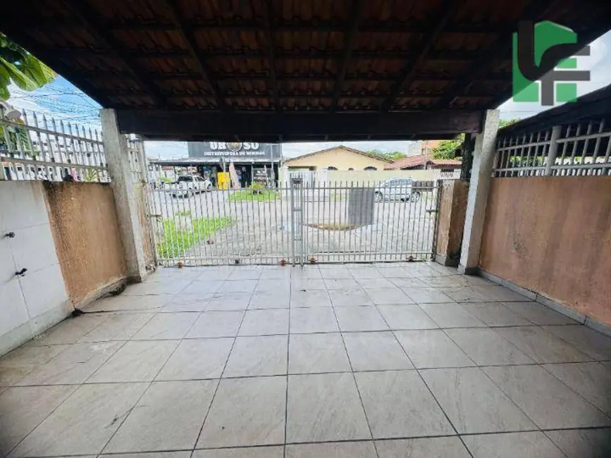 Casa com 2 quartos à venda, 83m2 em Matinhos - PR - imagem 5 Foto 5 de Casa com 2 quartos à venda, 83m2 em Matinhos - PR