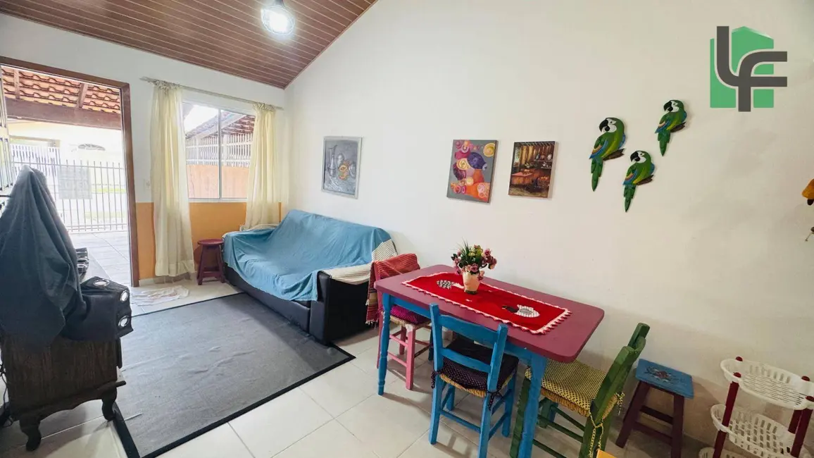 Casa com 2 quartos à venda, 83m2 em Matinhos - PR - imagem 7 Foto 7 de Casa com 2 quartos à venda, 83m2 em Matinhos - PR