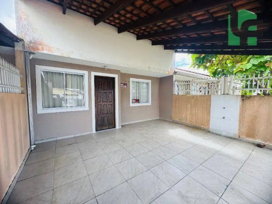 Casa com 2 quartos à venda, 83m2 em Matinhos - PR - imagem 3 Foto 3 de Casa com 2 quartos à venda, 83m2 em Matinhos - PR