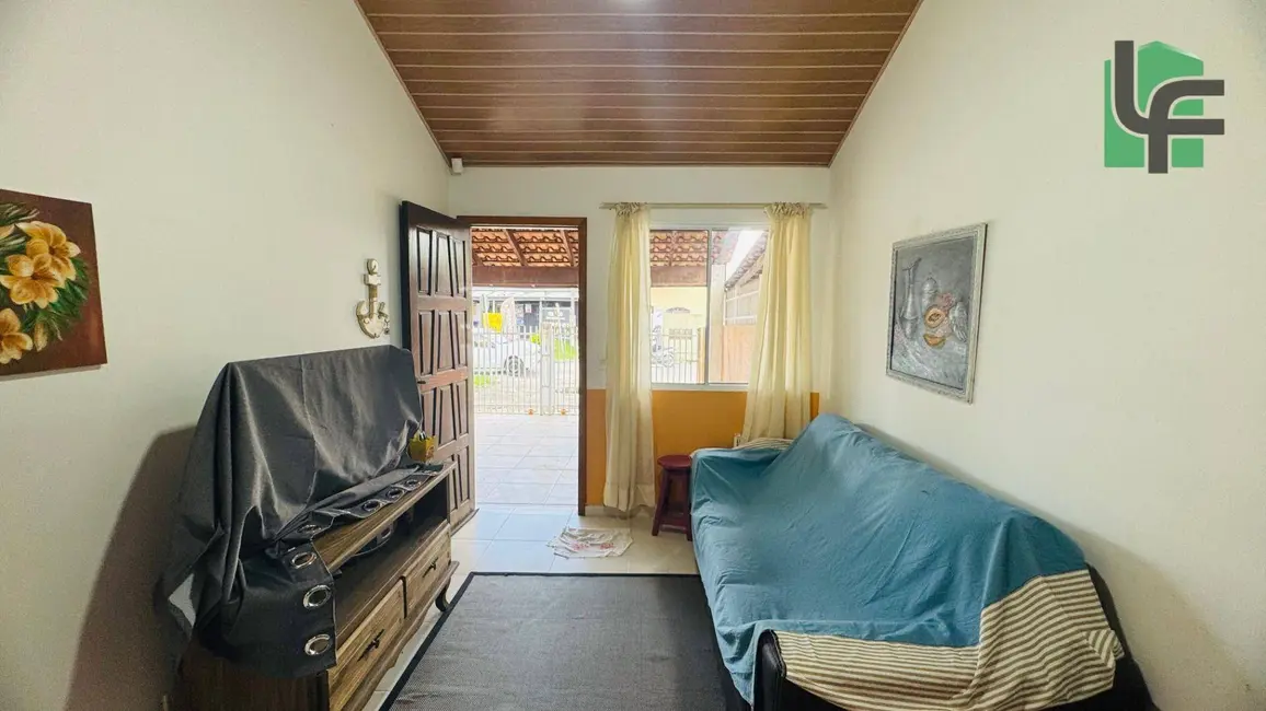 Casa com 2 quartos à venda, 83m2 em Matinhos - PR - imagem 6 Foto 6 de Casa com 2 quartos à venda, 83m2 em Matinhos - PR