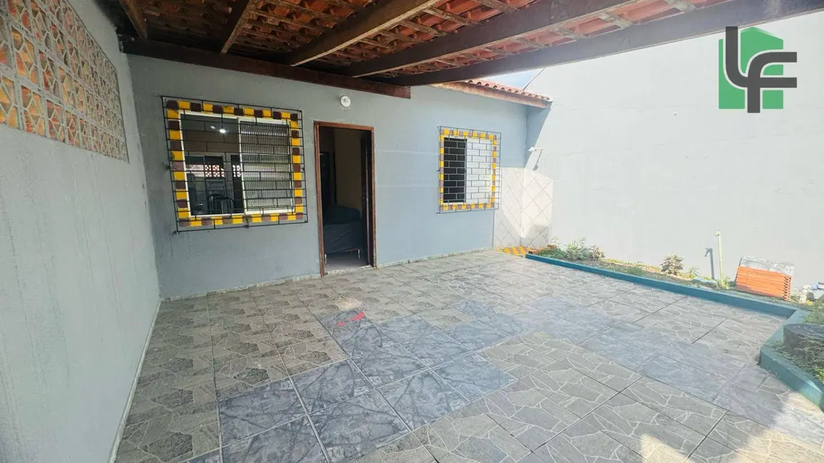 Foto 1 de Casa com 2 quartos à venda, 84m2 em Pontal Do Parana - PR