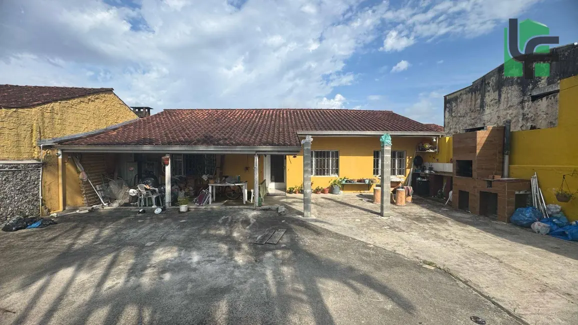 Foto 2 de Casa com 3 quartos à venda, 325m2 em Matinhos - PR