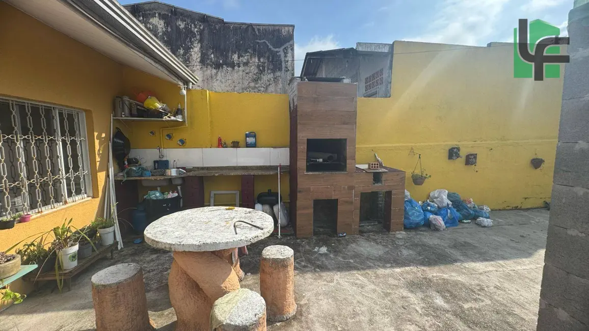 Foto 5 de Casa com 3 quartos à venda, 325m2 em Matinhos - PR