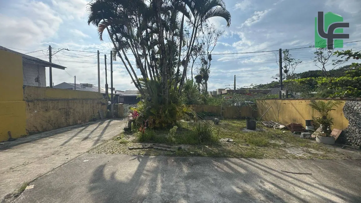 Foto 4 de Casa com 3 quartos à venda, 325m2 em Matinhos - PR