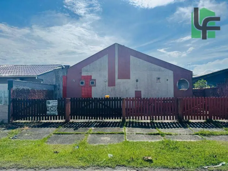 Foto 2 de Casa com 2 quartos à venda, 55m2 em Matinhos - PR