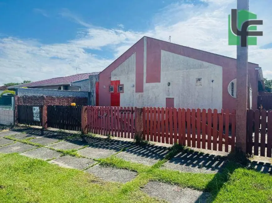 Foto 3 de Casa com 2 quartos à venda, 55m2 em Matinhos - PR