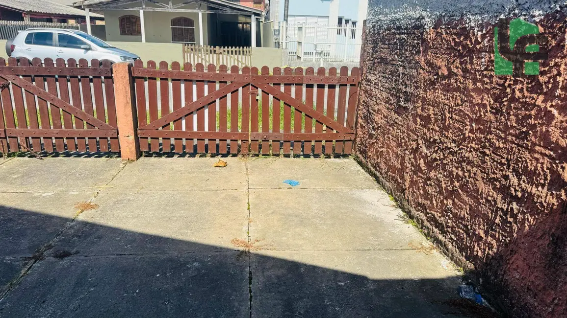 Foto 6 de Casa com 2 quartos à venda, 55m2 em Matinhos - PR