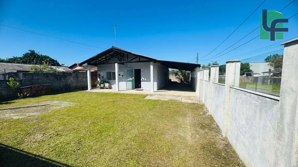 Foto 6 de Casa com 3 quartos à venda, 300m2 em Matinhos - PR