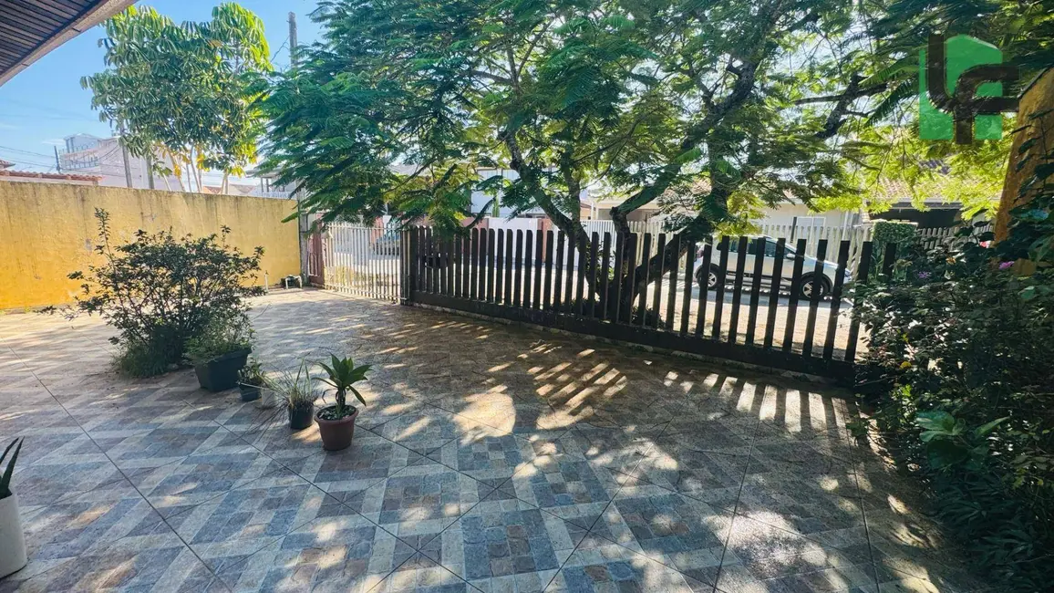 Foto 8 de Casa com 3 quartos à venda, 253m2 em Matinhos - PR