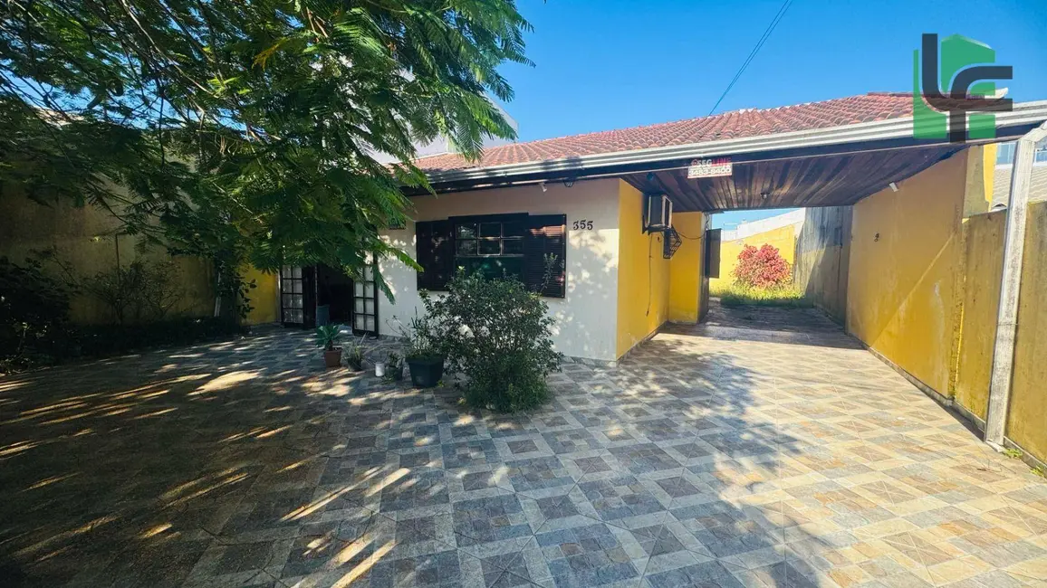 Foto 1 de Casa com 3 quartos à venda, 253m2 em Matinhos - PR