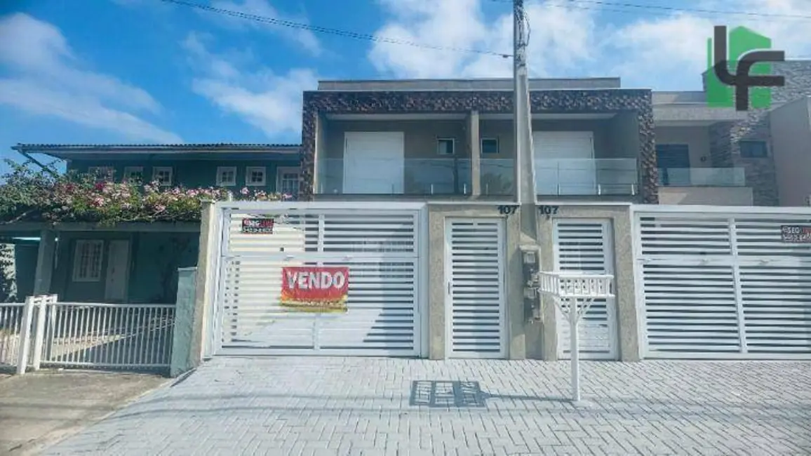 Foto 3 de Sobrado com 3 quartos à venda, 150m2 em Matinhos - PR