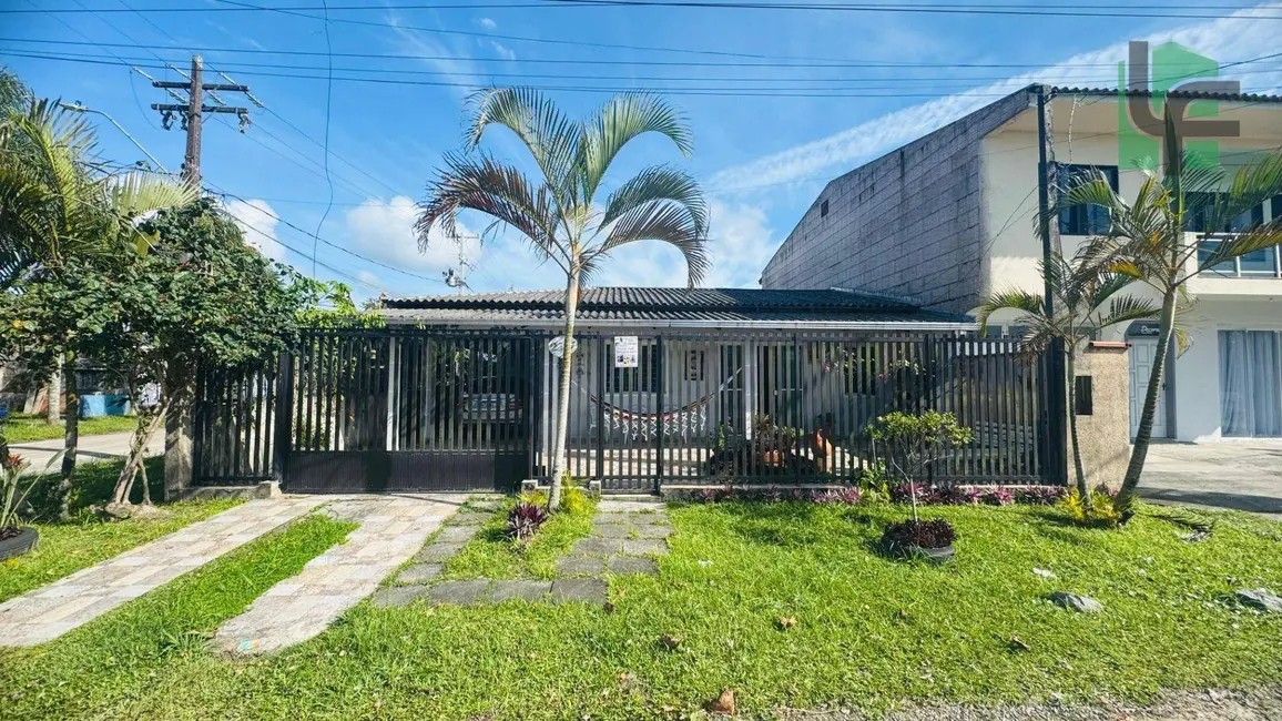 Foto 4 de Casa com 2 quartos à venda, 191m2 em Matinhos - PR
