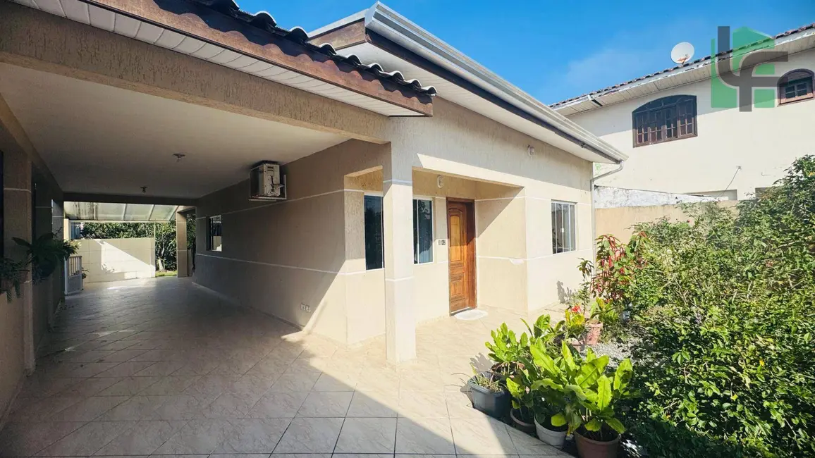 Foto 1 de Casa com 2 quartos à venda, 413m2 em Matinhos - PR