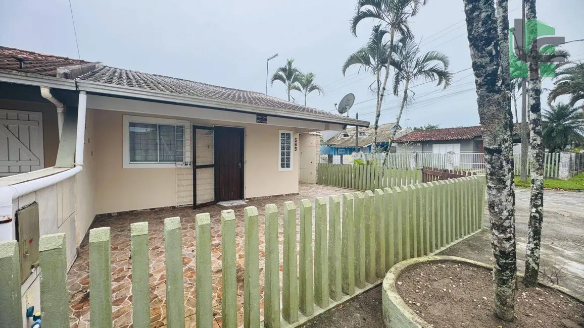 Foto 5 de Casa com 2 quartos à venda, 93m2 em Matinhos - PR