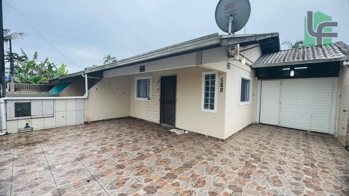 Foto 6 de Casa com 2 quartos à venda, 93m2 em Matinhos - PR