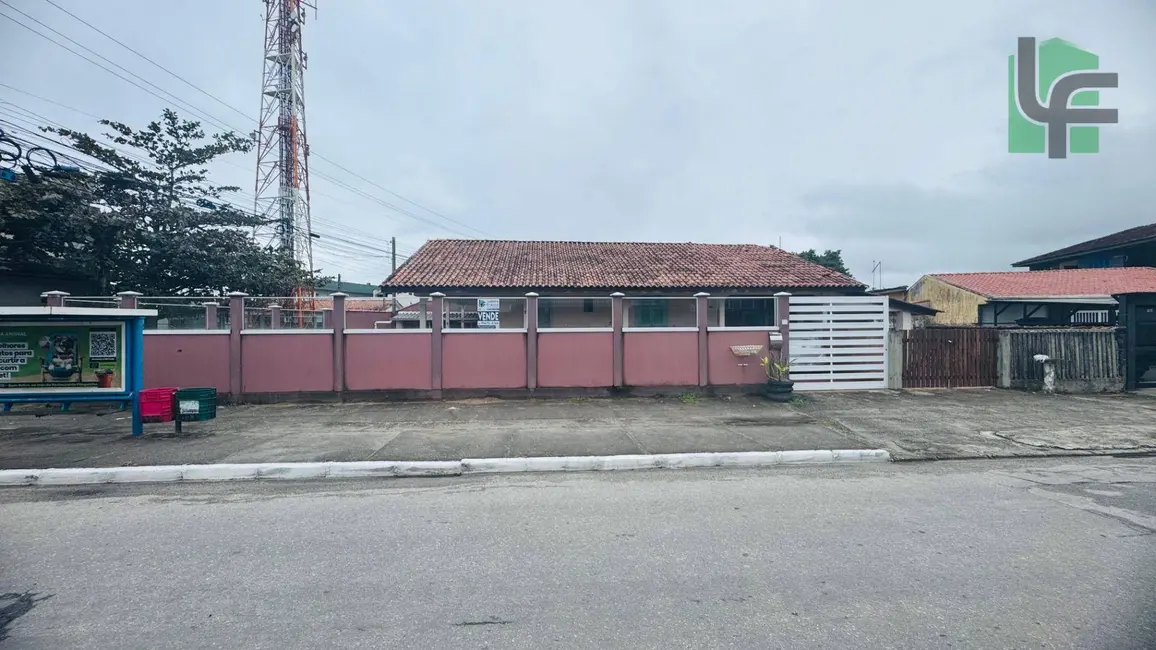 Foto 5 de Casa com 3 quartos à venda, 330m2 em Centro, Matinhos - PR