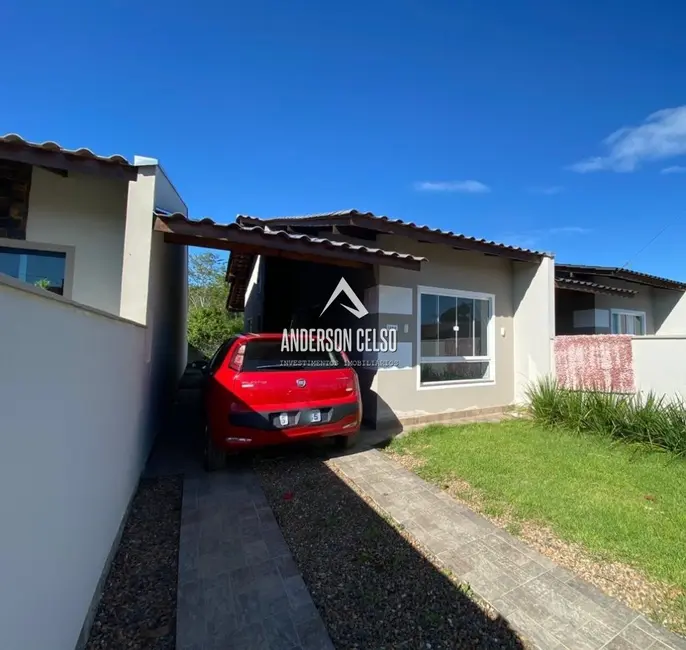 Foto 1 de Casa com 2 quartos à venda, 50m2 em Barra Velha - SC