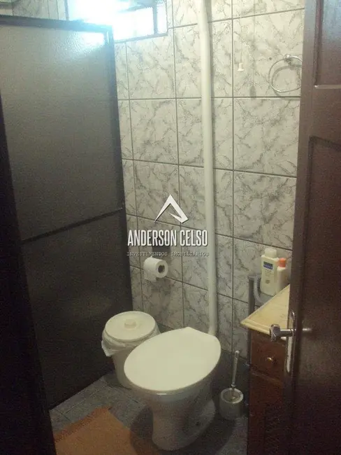 Sobrado com 6 quartos à venda, 100m2 em Barra Velha - SC - imagem 9 Foto 9 de Sobrado com 6 quartos à venda, 100m2 em Barra Velha - SC