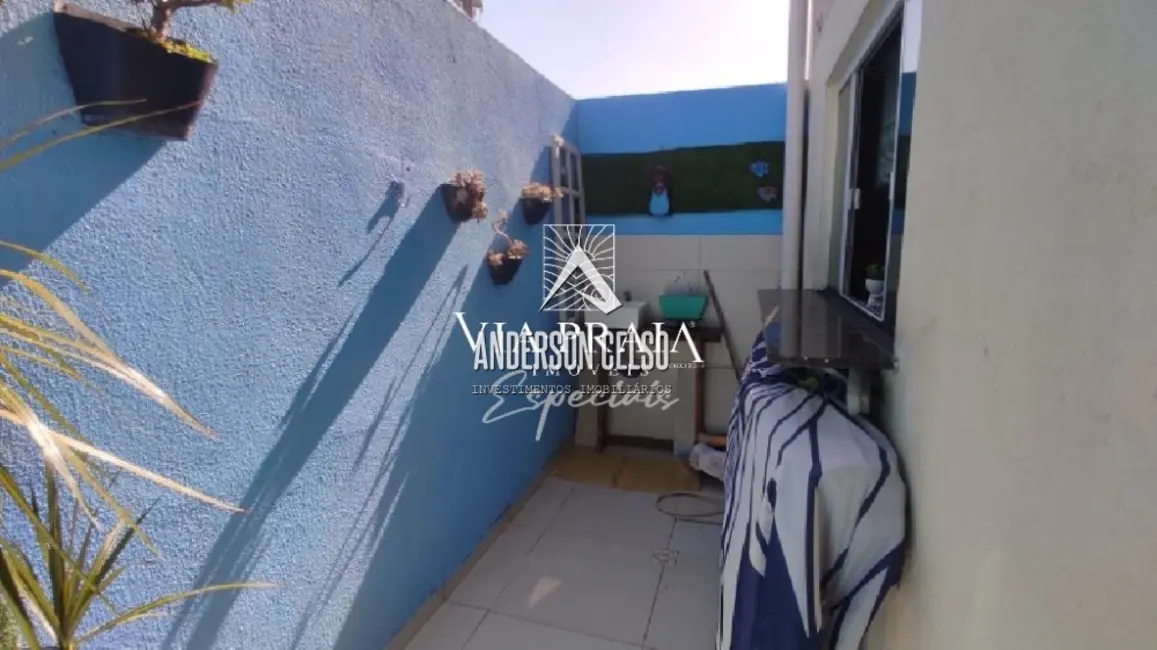 Foto 8 de Sobrado com 2 quartos à venda, 70m2 em Balneario Picarras - SC