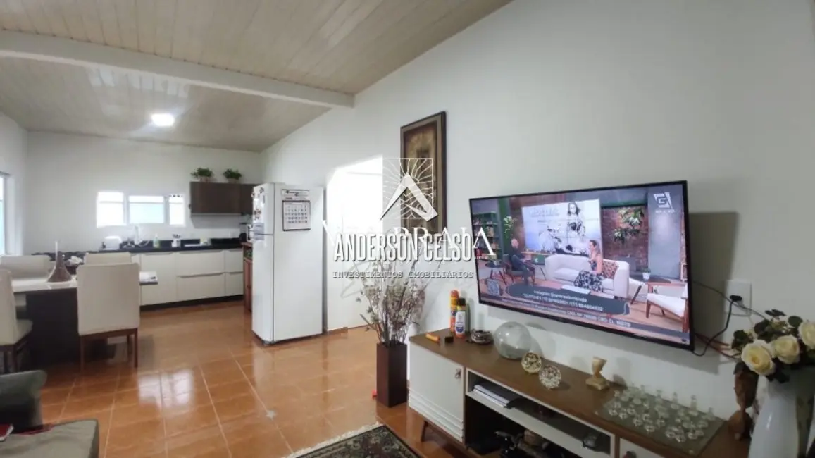 Foto 6 de Casa com 2 quartos à venda, 100m2 em Balneario Picarras - SC