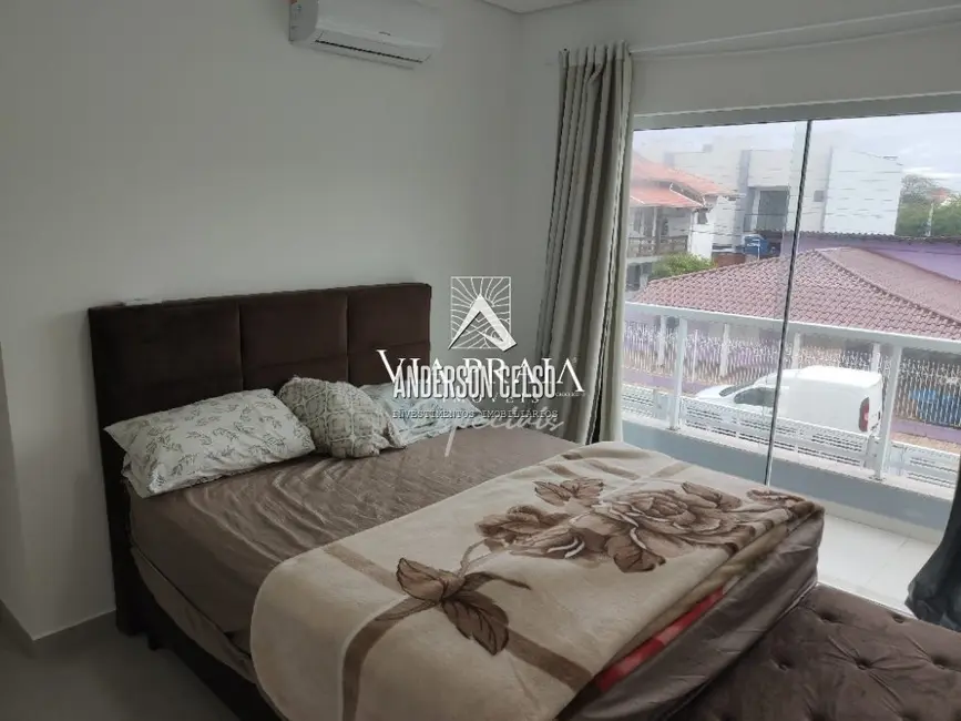 Foto 8 de Apartamento com 2 quartos à venda, 74m2 em Penha - SC