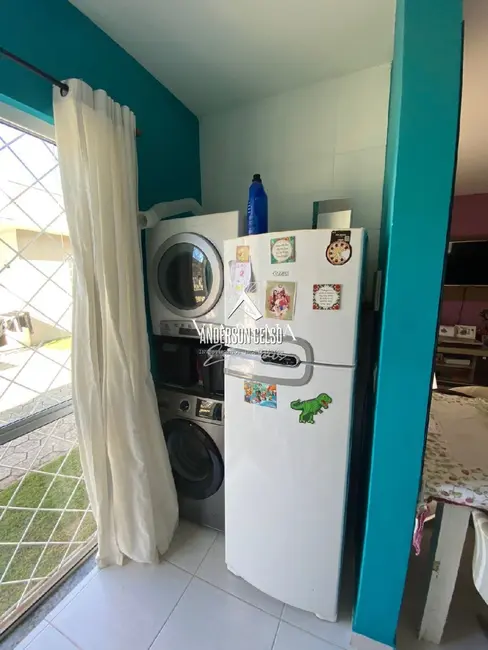 Casa com 2 quartos à venda, 50m2 em Balneario Picarras - SC - imagem 8 Foto 8 de Casa com 2 quartos à venda, 50m2 em Balneario Picarras - SC