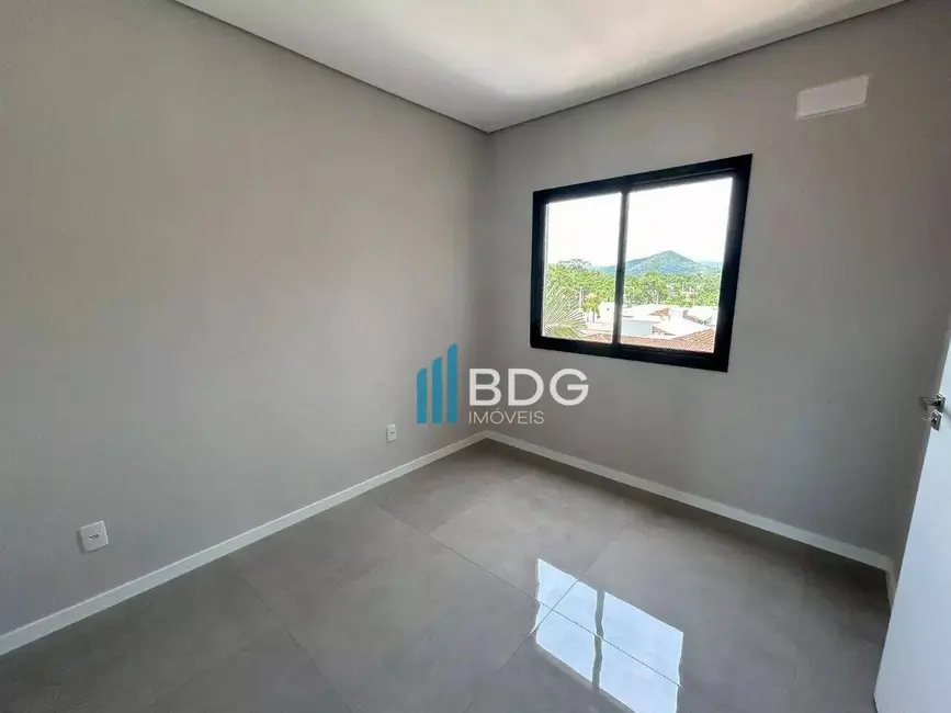 Foto 6 de Apartamento com 2 quartos à venda, 98m2 em Itapoa - SC