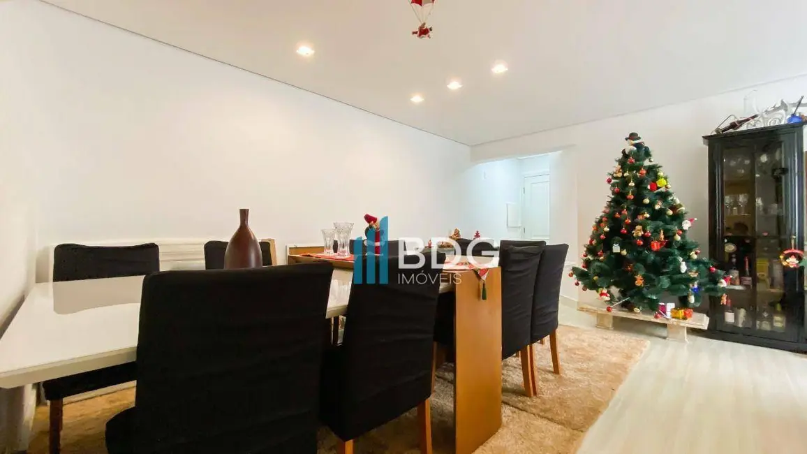 Apartamento com 3 quartos à venda, 95m2 em Alto da Rua XV, Curitiba - PR - imagem 3 Foto 3 de Apartamento com 3 quartos à venda, 95m2 em Alto da Rua XV, Curitiba - PR