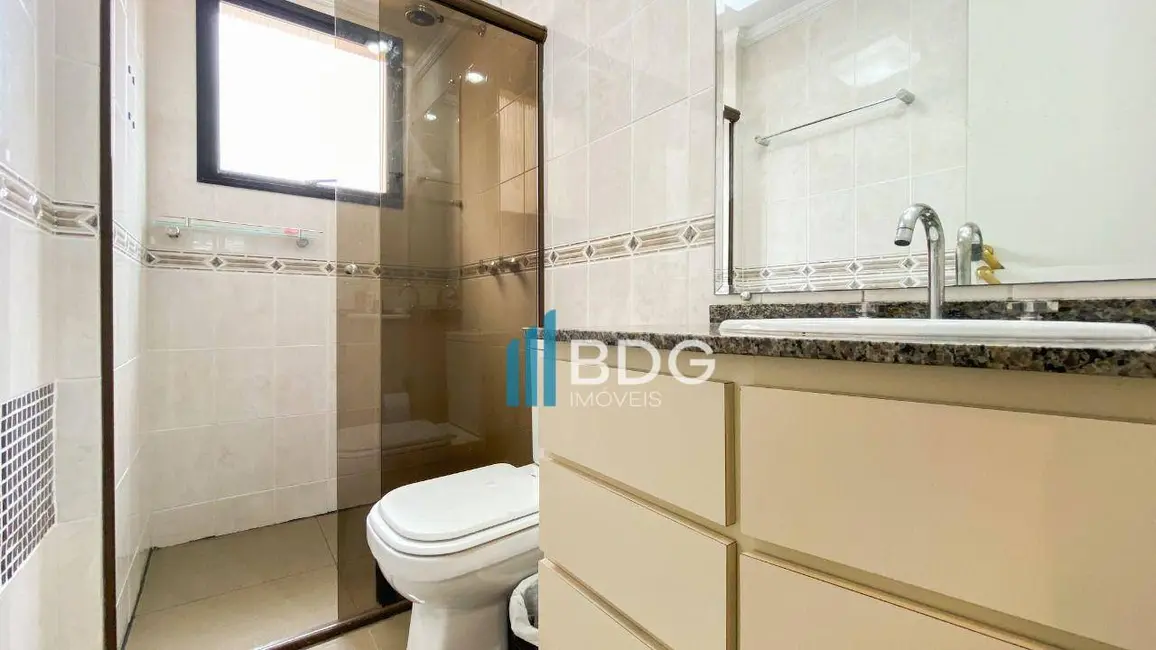 Apartamento com 3 quartos à venda, 95m2 em Alto da Rua XV, Curitiba - PR - imagem 8 Foto 8 de Apartamento com 3 quartos à venda, 95m2 em Alto da Rua XV, Curitiba - PR