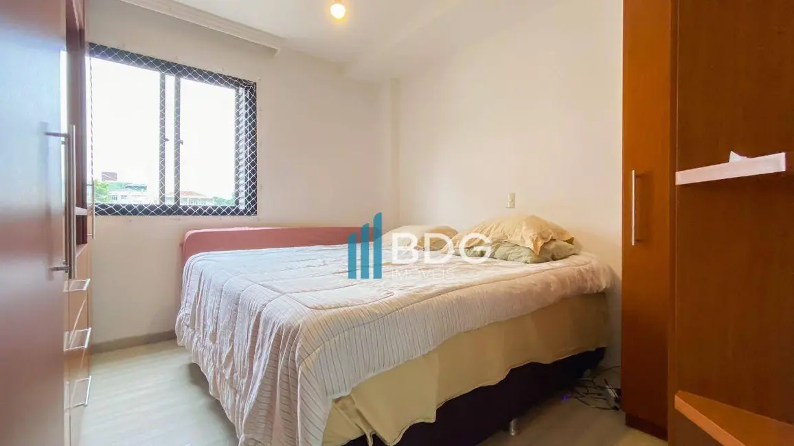 Apartamento com 3 quartos à venda, 95m2 em Alto da Rua XV, Curitiba - PR - imagem 7 Foto 7 de Apartamento com 3 quartos à venda, 95m2 em Alto da Rua XV, Curitiba - PR